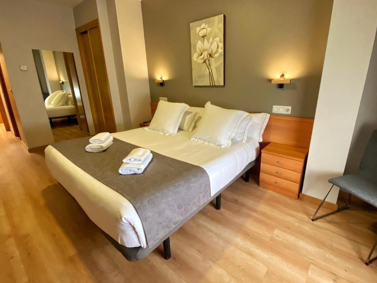 Hotel Ribeira Sacra Монфорте-де-Лемос Экстерьер фото