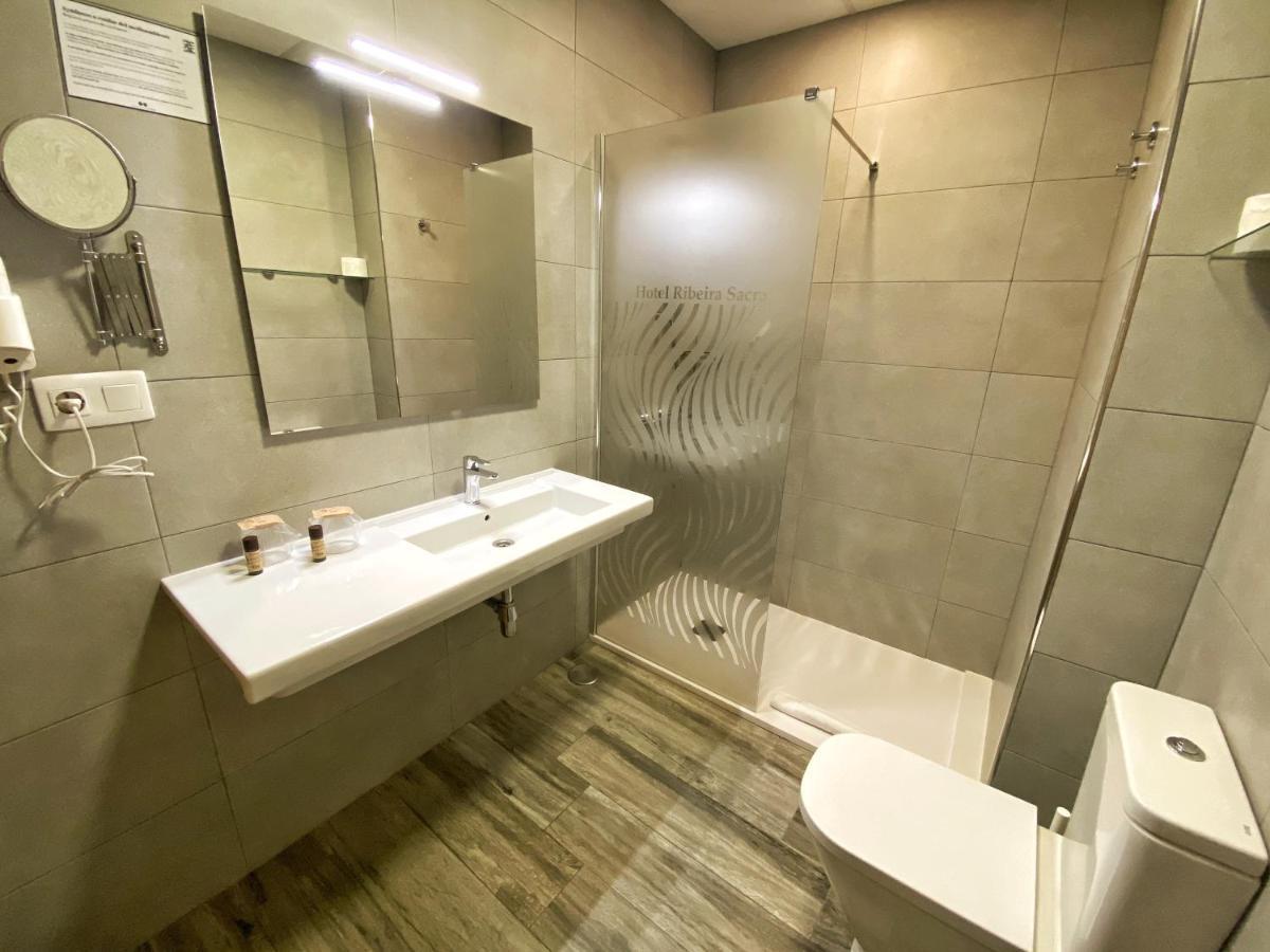 Hotel Ribeira Sacra Монфорте-де-Лемос Экстерьер фото