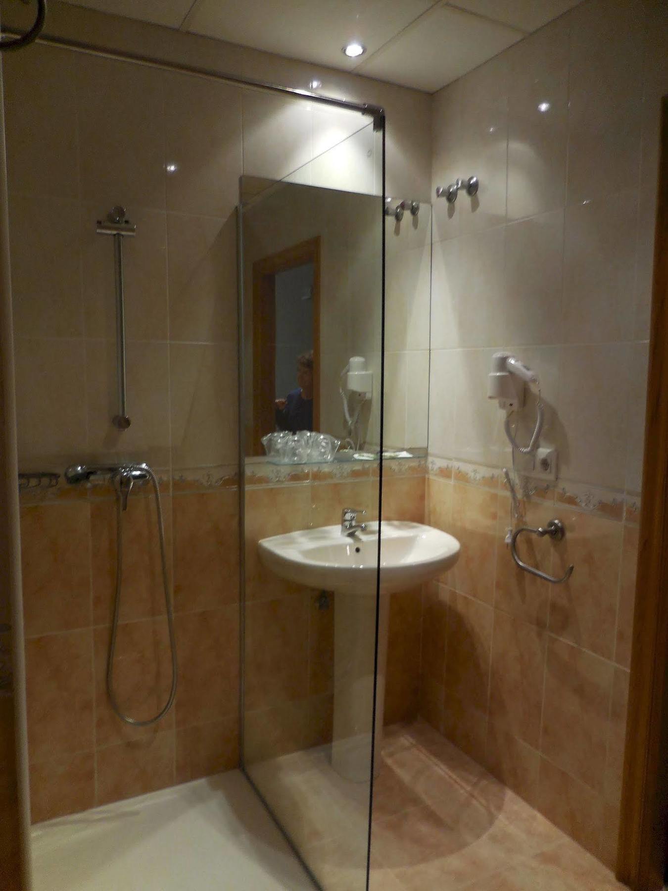 Hotel Ribeira Sacra Монфорте-де-Лемос Экстерьер фото